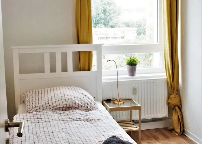 Work And Balcony 뒤셀도르프