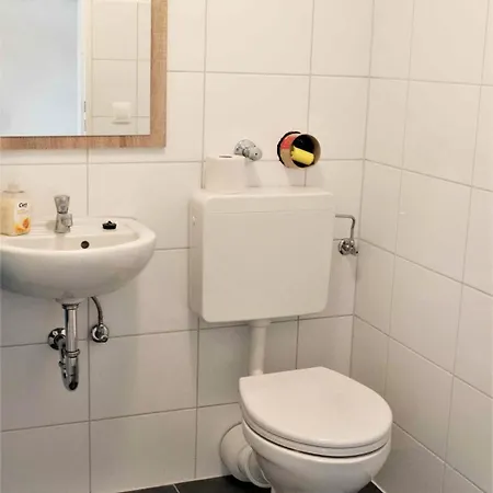 Apartamento Work And Balcony Düsseldorf