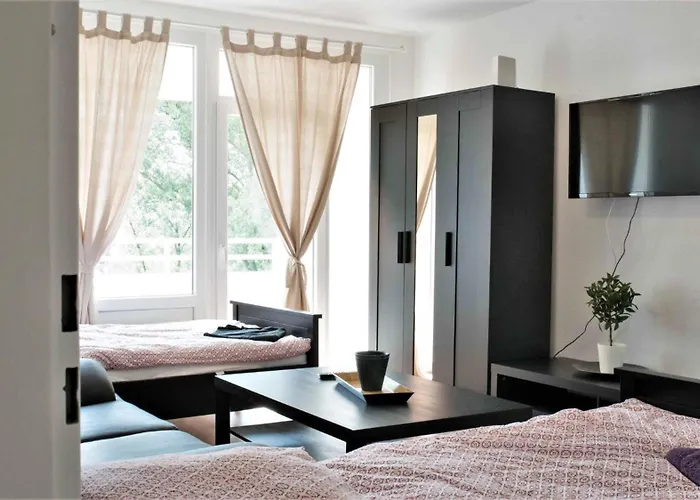 Work And Balcony Appartement *